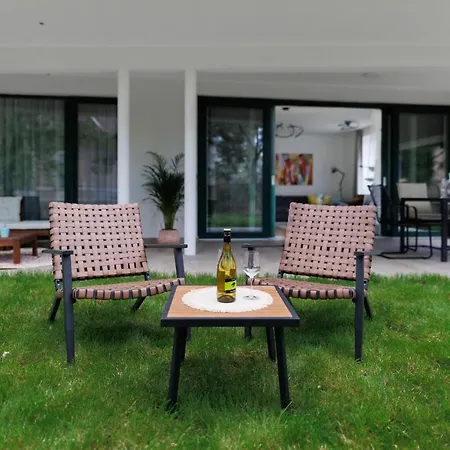 Bauhaus Wellness Fsz. 3 Lejlighed Siófok