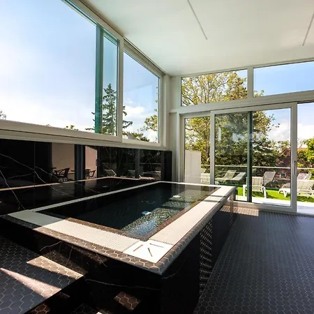 Lejlighed Bauhaus Wellness Fsz. 3 Siófok