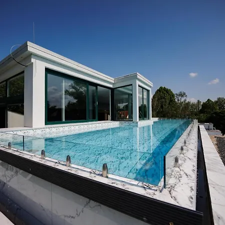 Bauhaus Wellness Fsz. 3 Lejlighed Siófok